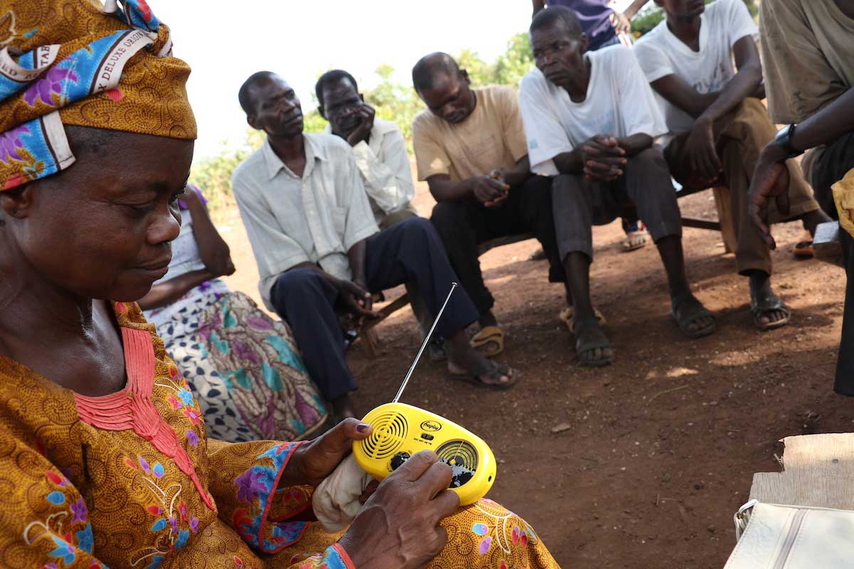 5 solar radio options to buy on world radio day
