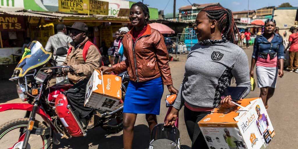 Sima Angaza Distirbutor Finance Fund strives to close the gender gap in last-mile markets with data-driven lending