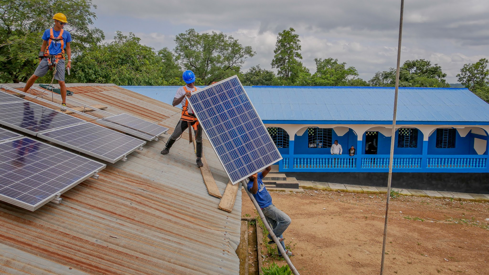 The SIMA Angaza Distributor Finance Fund was impressed by Easy Solar's electrification of over 100k Sierra Leonean households